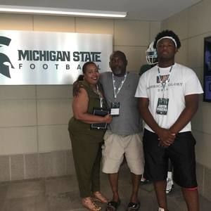 Meet your Posher, Earl